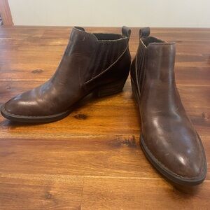 Born Dark Brown Leather Ankle Booties